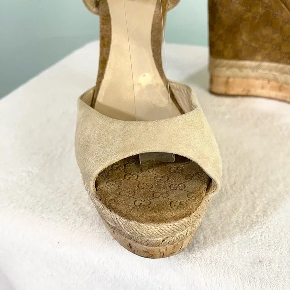 GUCCI Women's Tan GG Logo Platform Cork Wedge Espadrille Sandal Size 37.5 - Picture 12 of 13